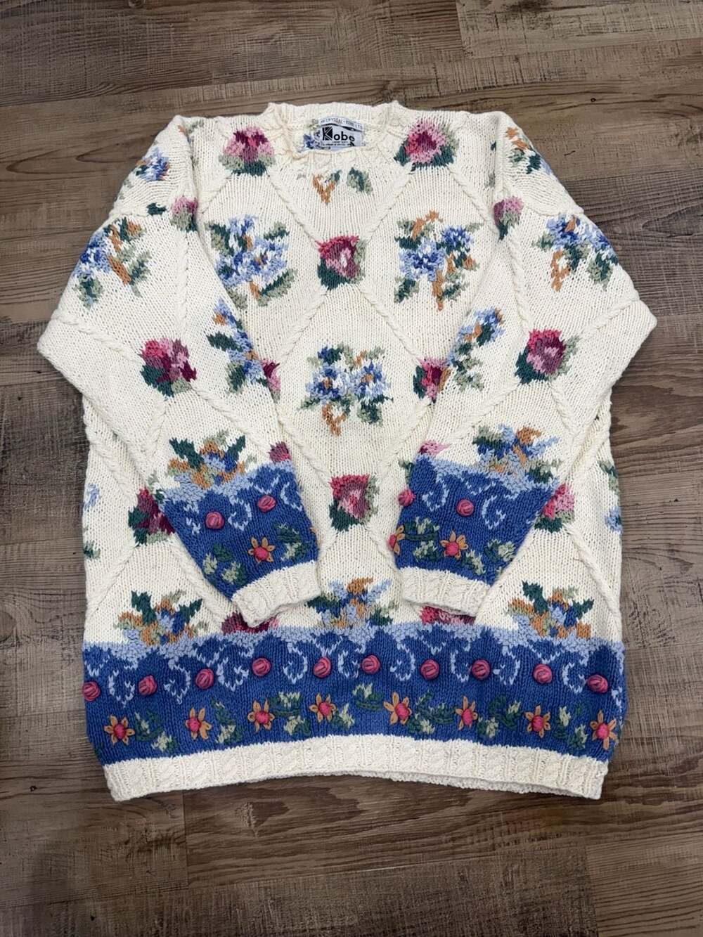 Vintage Crystal Kobe Floral Knit Sweater Cottage Core Granny Y2K VTG heavy